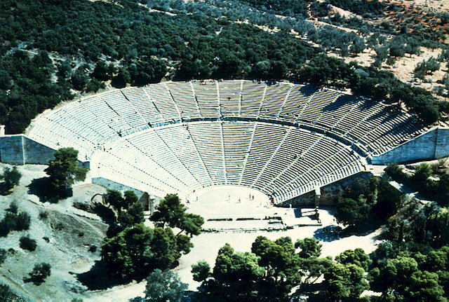 Das Theater in Epidauros -  1995-1998 Hellenic Ministry of Culture (www.culture.gr)